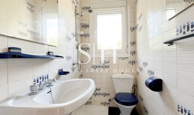 Wiederverkauf - Detached Villa - Orihuela Costa - La Zenia