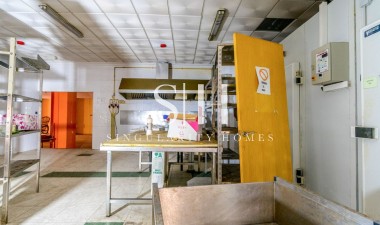 Odsprzedaż - Business - Torrevieja