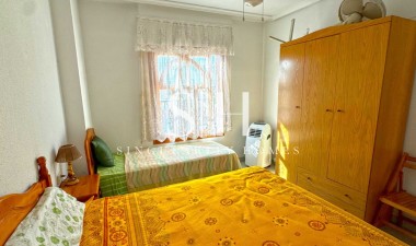 Reventa - Casa - Torrevieja