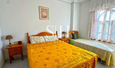 Reventa - Casa - Torrevieja