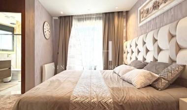 Wiederverkauf - Detached Villa - Orihuela Costa - Villamartín