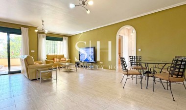 Resale - Apartment / flat - Orihuela Costa - Lomas de Campoamor