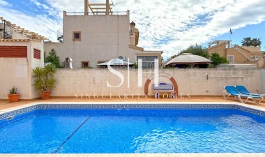 Resale - Villa - Orihuela Costa - Los Altos