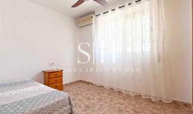 Resale - Villa - Orihuela Costa - Los Altos