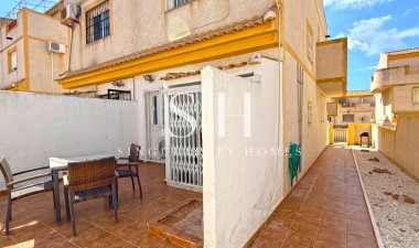 Resale - Villa - Orihuela Costa - Los Altos