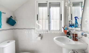 Wiederverkauf - Detached Villa - Orihuela Costa - Villamartín