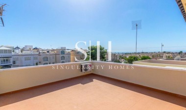 Wiederverkauf - Detached Villa - Orihuela Costa - Villamartín