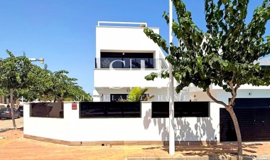 Återförsäljning - Detached Villa - San Pedro del Pinatar