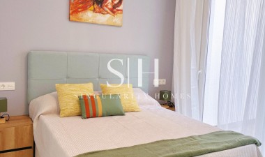 Herverkoop - Appartement / flat - Torrevieja - Playa del Cura