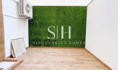 Resale - Apartment / flat - Torrevieja - Playa del Cura