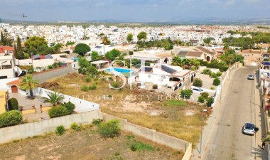 Resale - Plot / Land - Torrevieja - Los Balcones - Los Altos del Edén