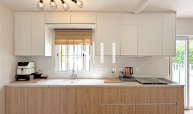 Odsprzedaż - Detached Villa - Orihuela Costa - Villamartín