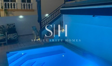 Odsprzedaż - Detached Villa - Orihuela Costa - Villamartín