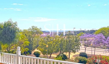 Resale - Apartment / flat - Orihuela Costa - Lomas de Cabo Roig