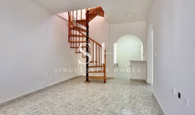 Resale - Apartment / flat - Orihuela Costa - Playa Flamenca