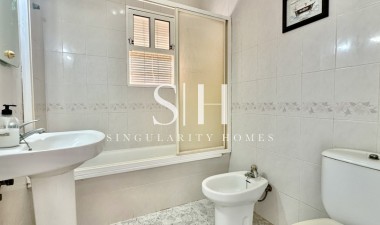 Resale - Apartment / flat - Orihuela Costa - Playa Flamenca