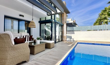 Resale - Detached Villa - Orihuela Costa - Lomas de Cabo Roig