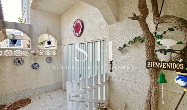 Перепродажа - Casa - Orihuela Costa - Los Altos