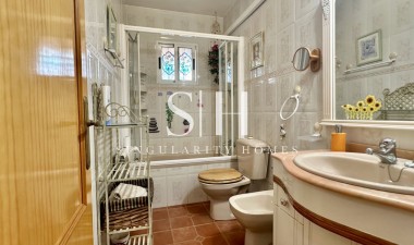 Перепродажа - Casa - Orihuela Costa - Los Altos