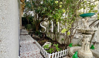 Перепродажа - Casa - Orihuela Costa - Los Altos