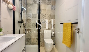 Resale - House - San Miguel de Salinas