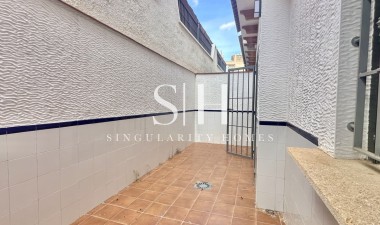 Resale - House - San Miguel de Salinas