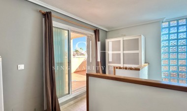 Перепродажа - Casa - Orihuela Costa - Playa Flamenca