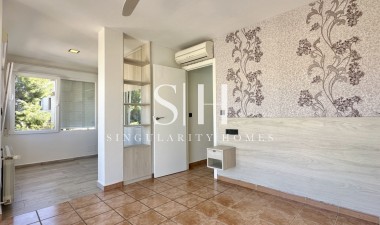 Перепродажа - Detached Villa - Orihuela Costa - Villamartín