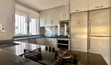 Перепродажа - Detached Villa - Orihuela Costa - Villamartín