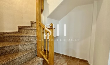 Перепродажа - Detached Villa - Orihuela Costa - Villamartín