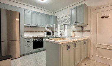 Återförsäljning - Lägenhet / lägenhet - Orihuela - Playa Flamenca