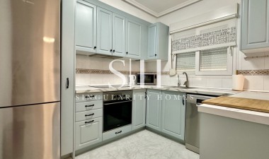 Återförsäljning - Lägenhet / lägenhet - Orihuela - Playa Flamenca