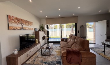 Herverkoop - Villa - Villamartin - Costa Blanca