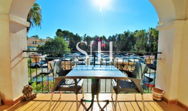 Resale - Apartment / flat - Orihuela Costa - Villamartin