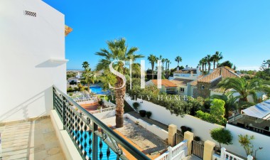 Перепродажа - Casa - Villamartin - Las Violetas