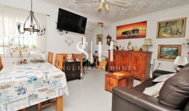 Перепродажа - Villa - Torrevieja - El Chaparral