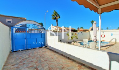 Перепродажа - Villa - Torrevieja - El Chaparral