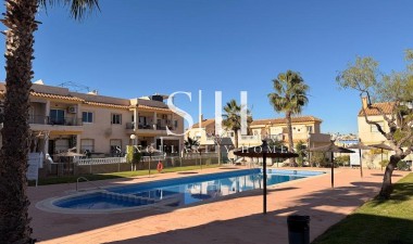 Wiederverkauf - Bungalow - Orihuela Costa - Costa Blanca
