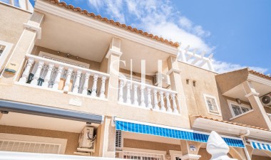 Перепродажа - Villa - Orihuela Costa - Los Almendros-la Florida