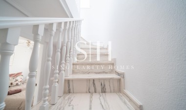 Перепродажа - Villa - Orihuela Costa - Los Almendros-la Florida