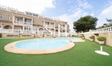 Перепродажа - Villa - Orihuela Costa - Los Almendros-la Florida