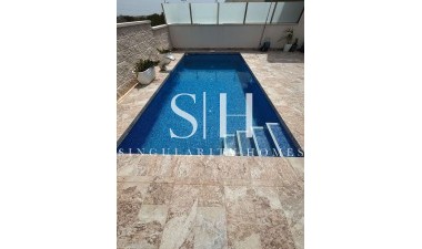 Herverkoop - Villa - Orihuela Costa - Villamartín-las Filipinas