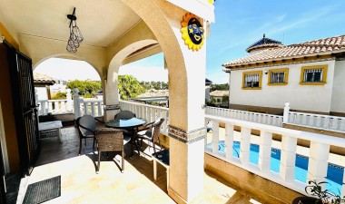 Resale - Villa - Orihuela Costa - Villamartín