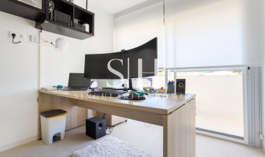 Resale - Apartment / flat - Torrevieja - Los balcones