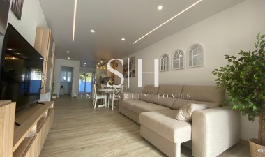 Resale - House - Torrevieja - Costa Blanca