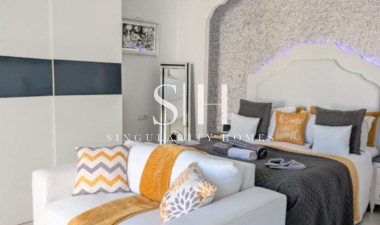 Återförsäljning - Villa - Villamartin - Costa Blanca