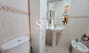 Wiederverkauf - Wohnung - Torrevieja - Playa de los Locos