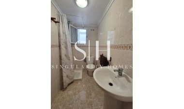 Wiederverkauf - Wohnung - Torrevieja - Playa de los Locos