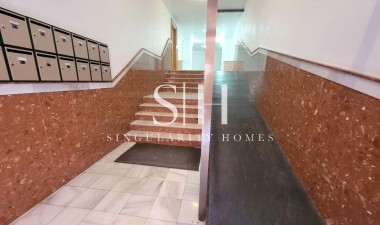 Wiederverkauf - Wohnung - Torrevieja - Playa de los Locos