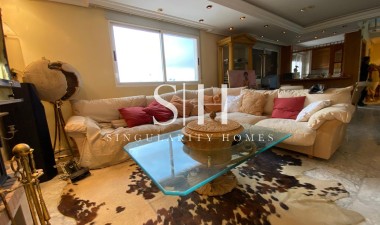 Odsprzedaż - Mieszkanie w bloku - Torrevieja - Costa Blanca